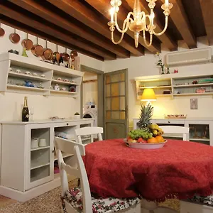 Apartment Rialto, Venice